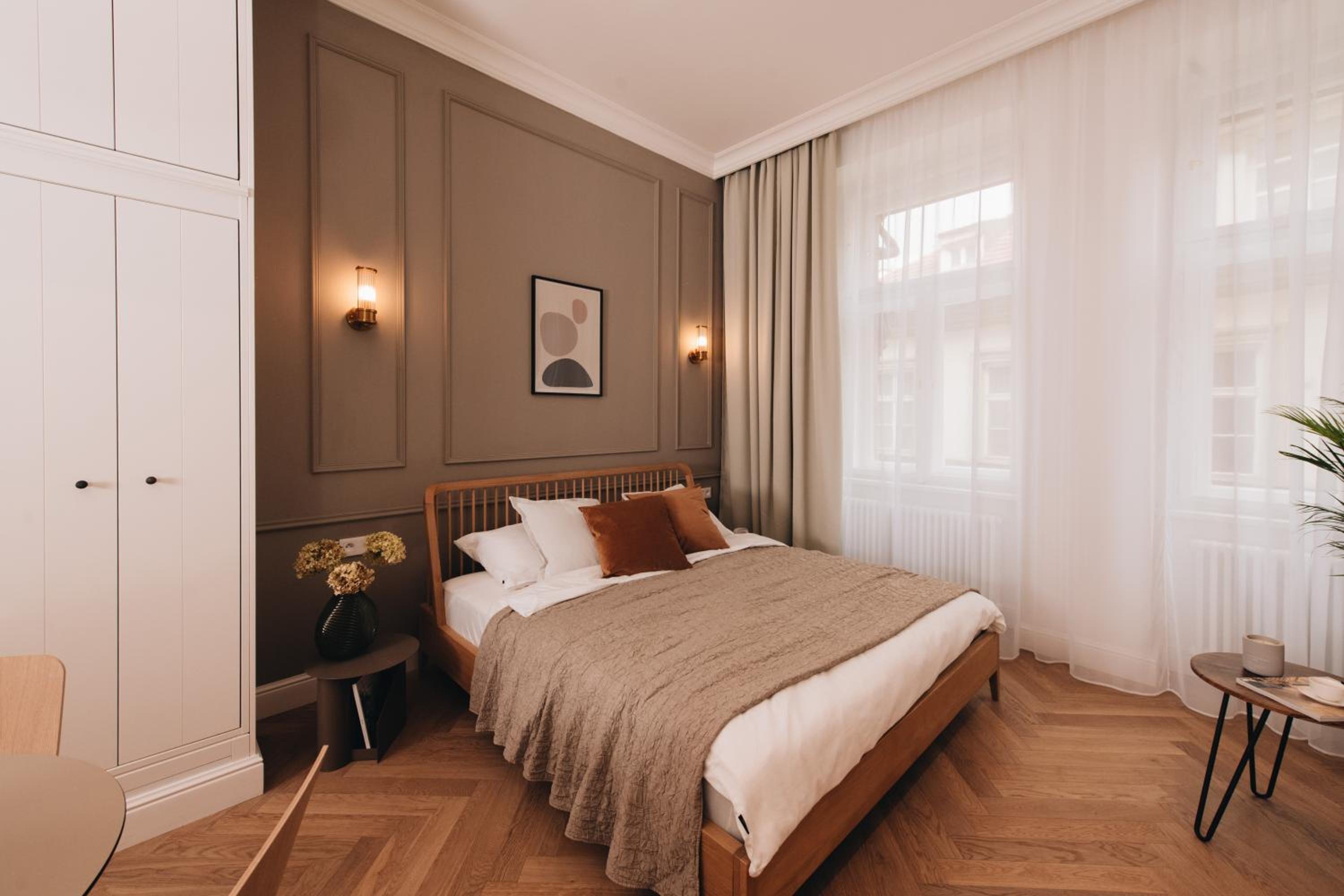 Stylish new apartment in Prague with A/C