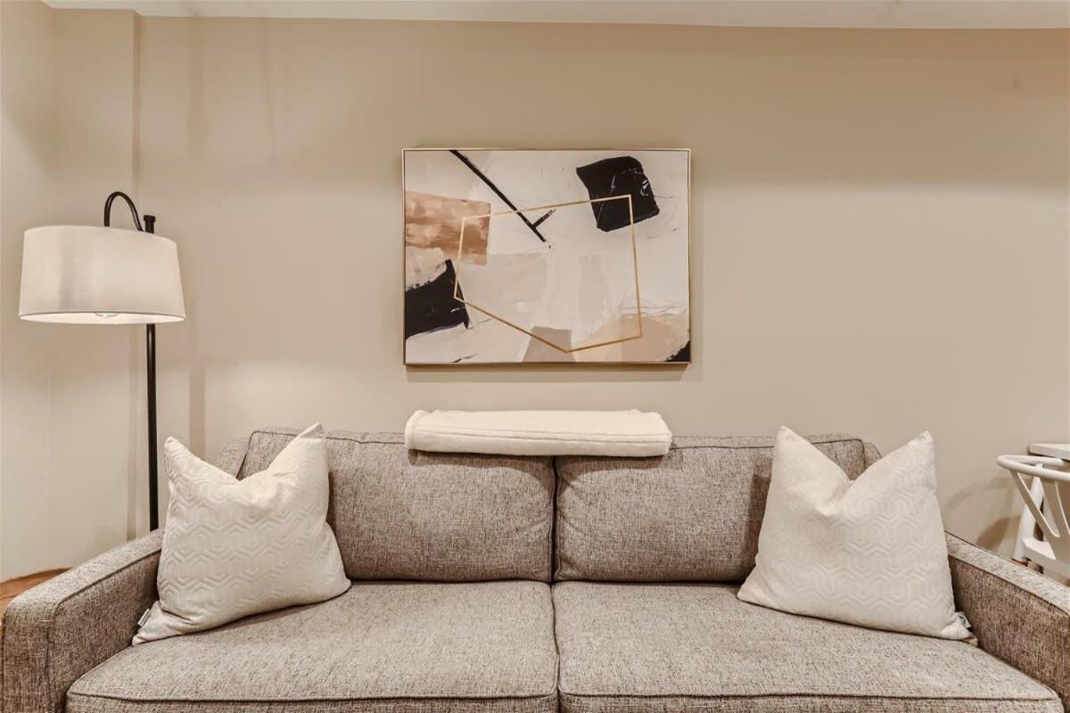 Serenity at Sloan's 1-BR with a Modern Twist view 5