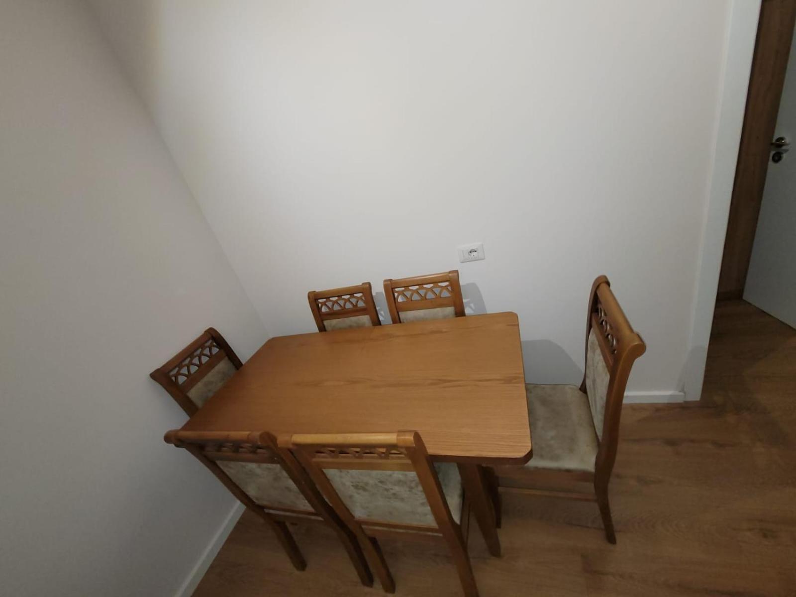 ENES Apartment Tirane