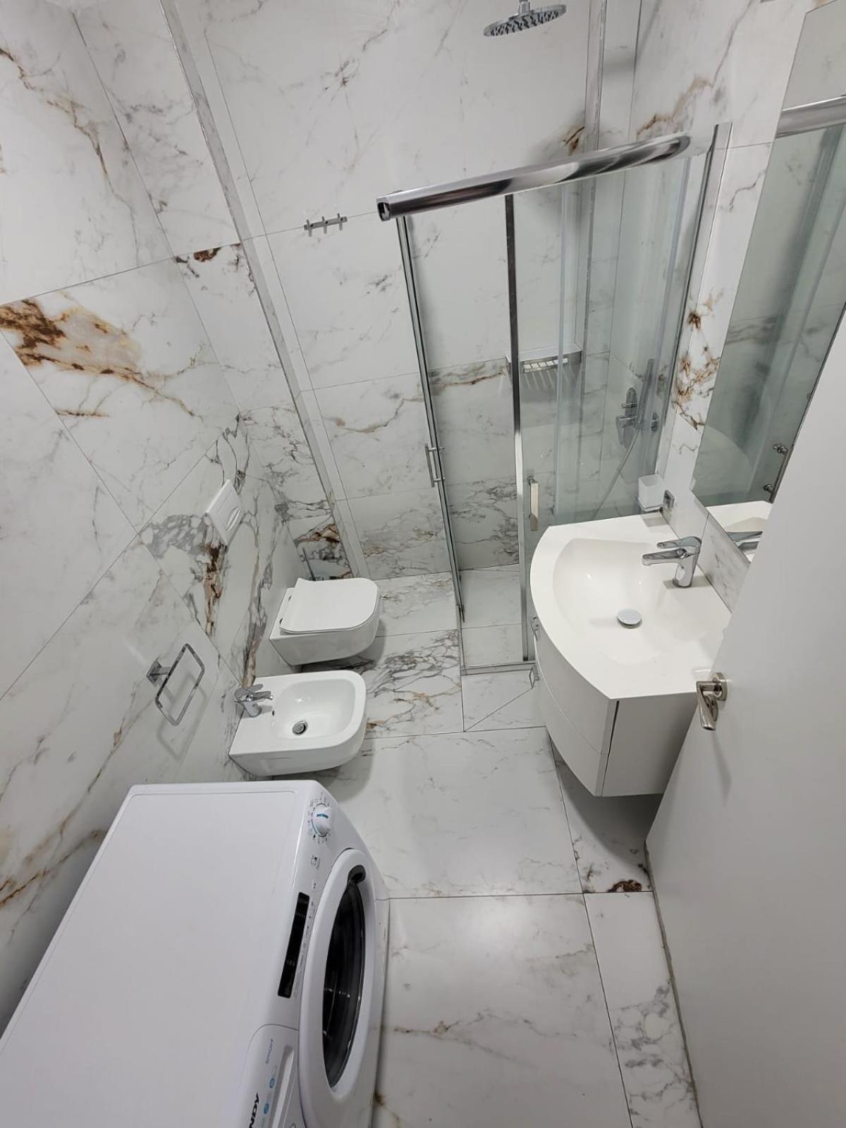 ENES Apartment Tirane