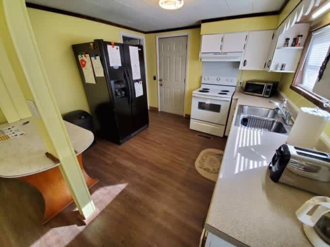 Spacious ATV Retreat House view 4