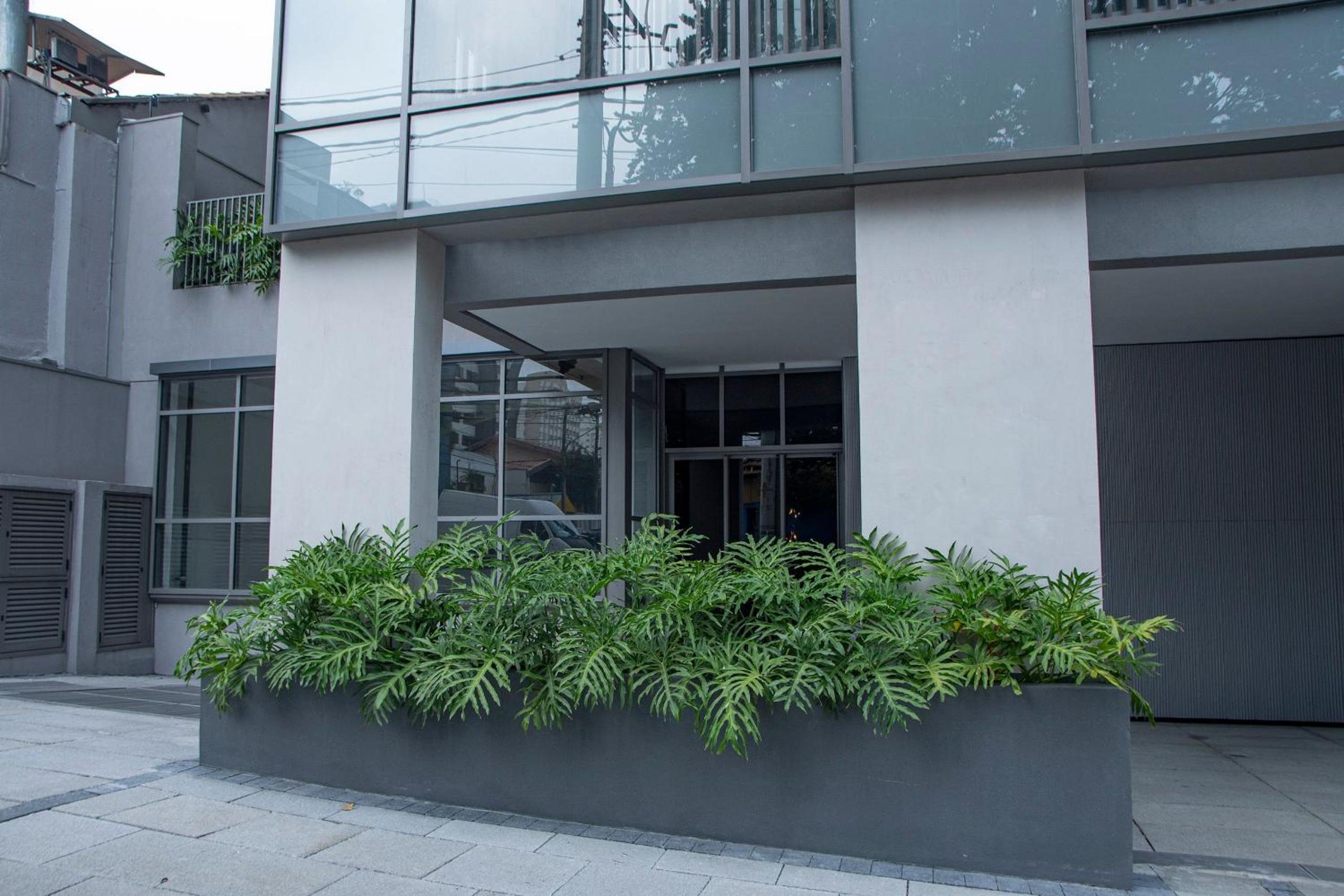 On Loefgreen by Housi