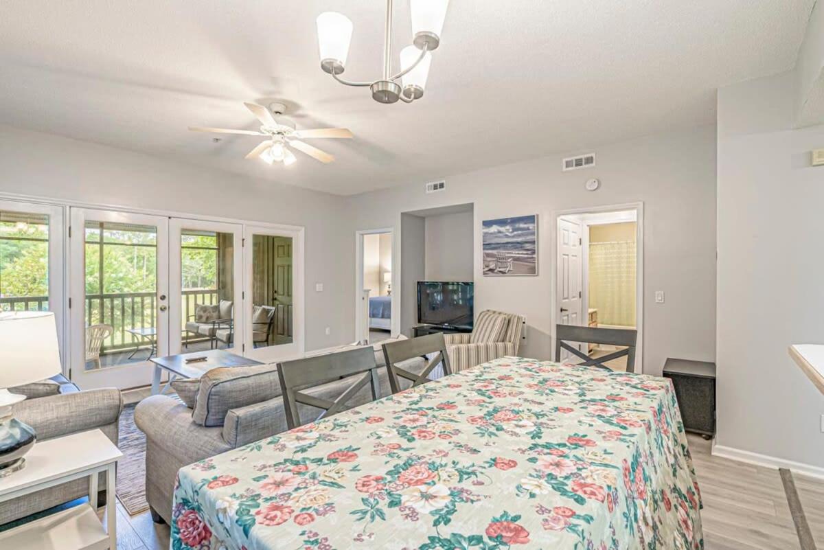 Teal Lake Villas 1523 Golf Villa view 5