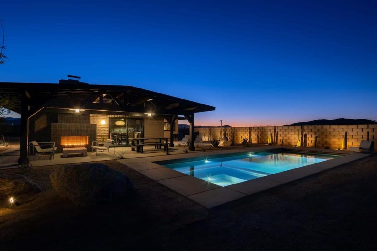 Escondite: Modern Desert Hideout w Pool + Spa view 5