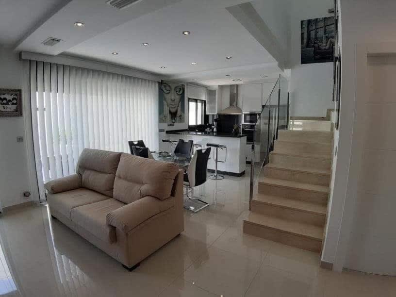 Modern 3 Bedroom Villa with Private Pool MO35 view 3