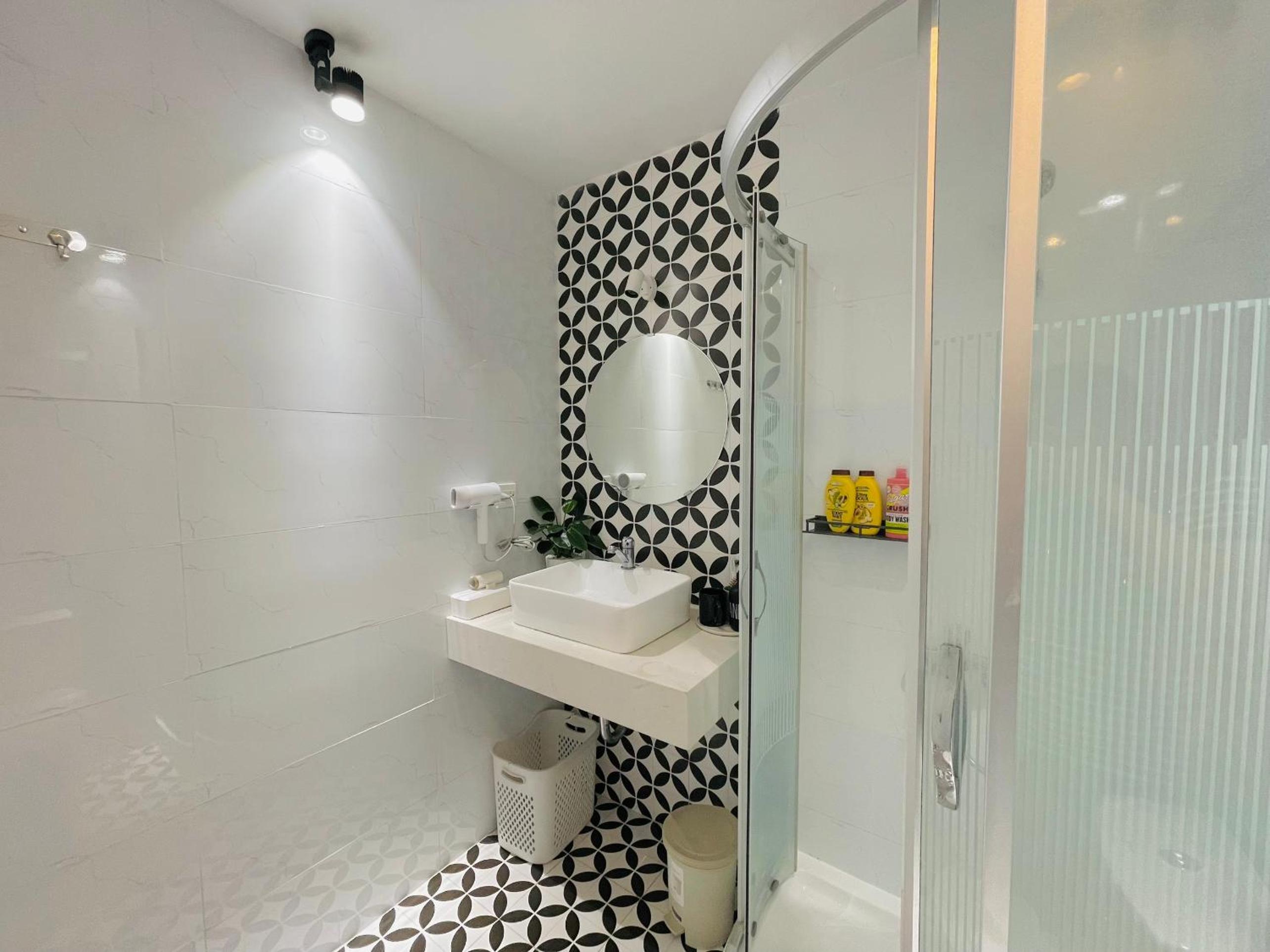 Color Vinhomes Smartcity Apartment
