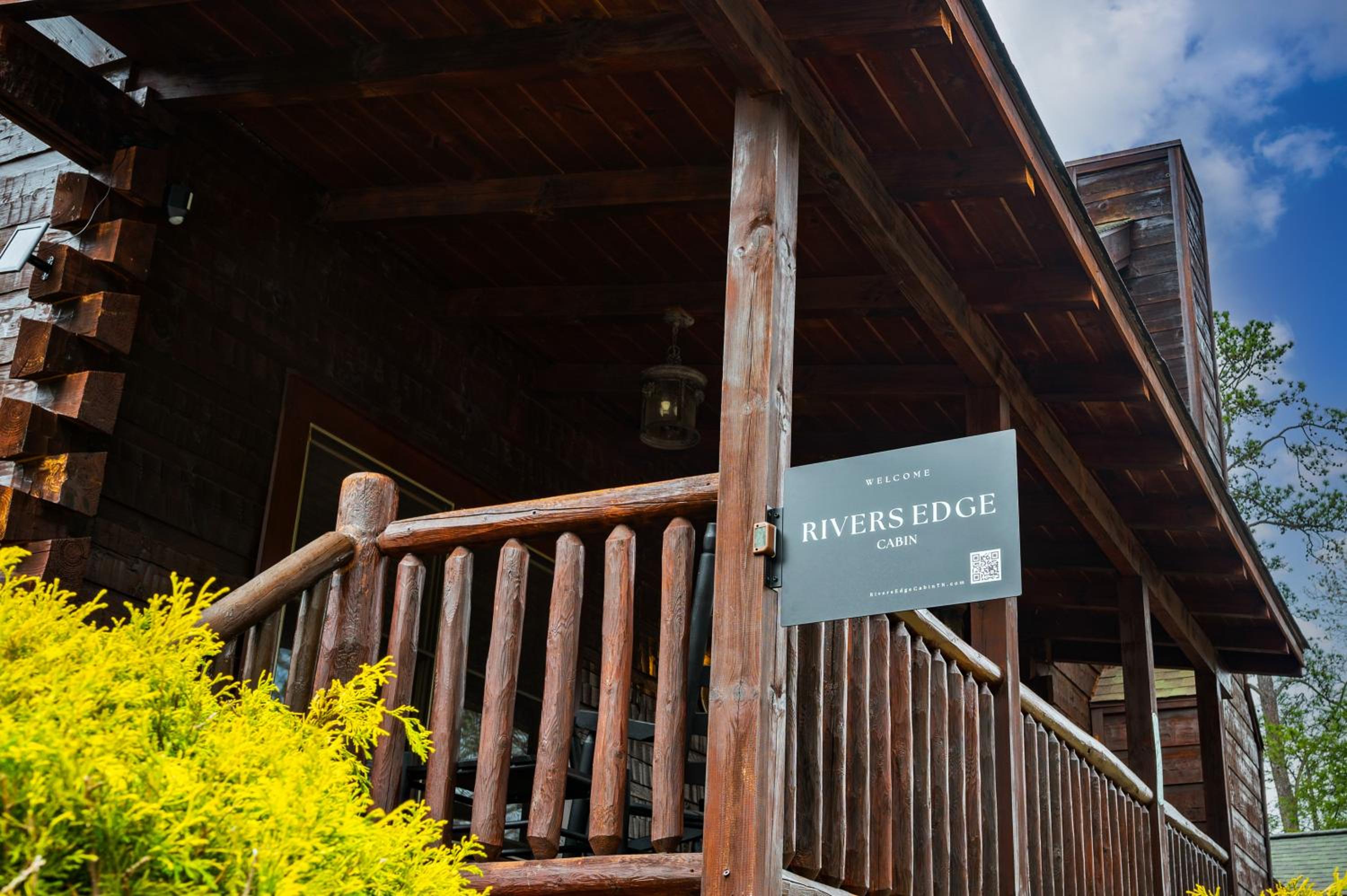 Updated, 6 Bedroom Family Cabin with Creek Views!! view 5