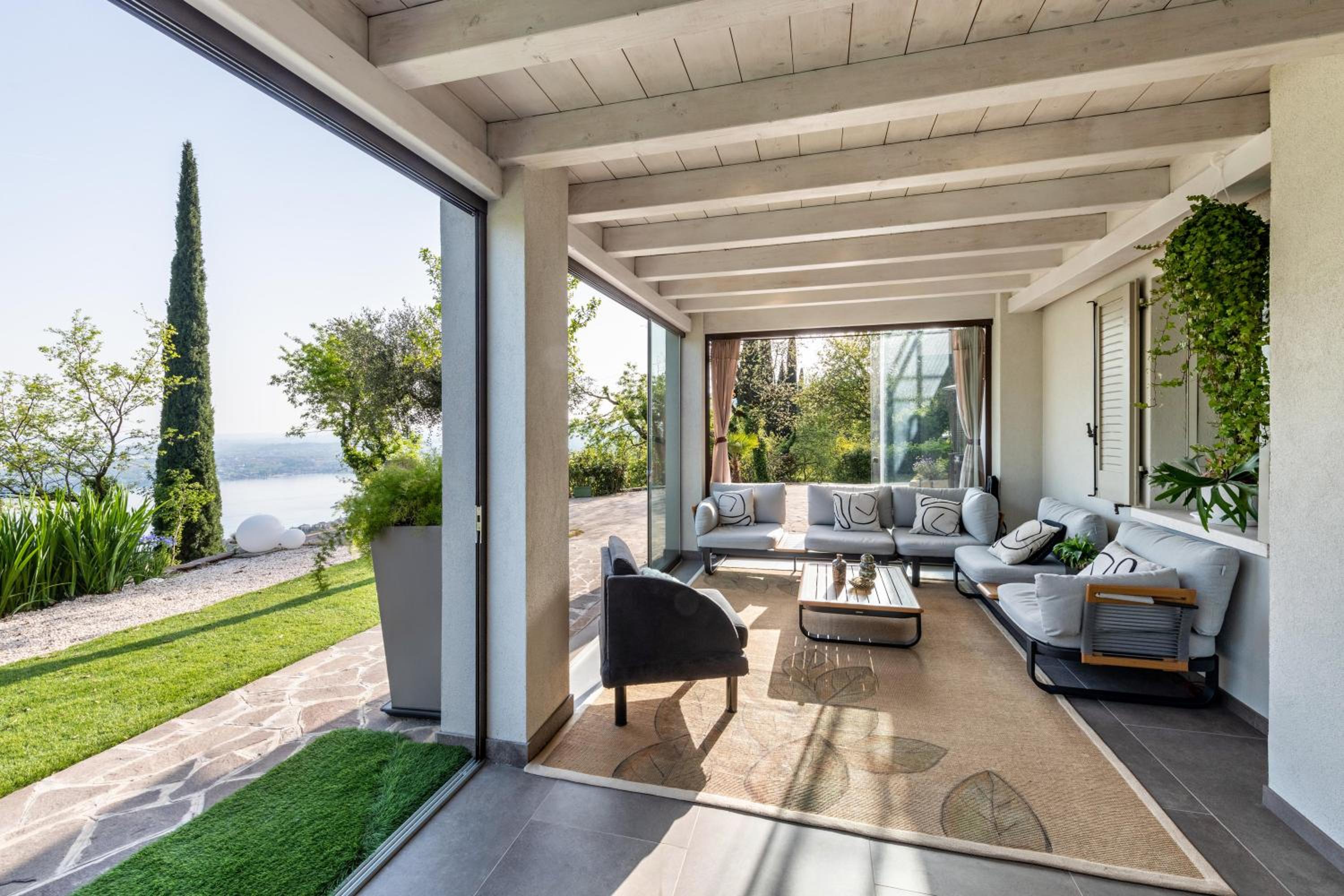 Villa Artista view 4