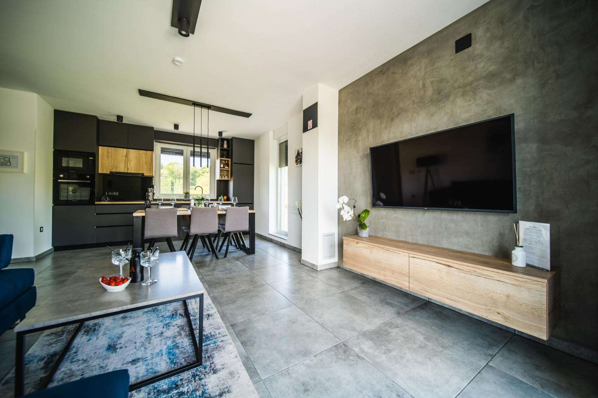 K Relax Place, Varaždinske Toplice, modern home with Sauna, Jacuzzi, WIFI