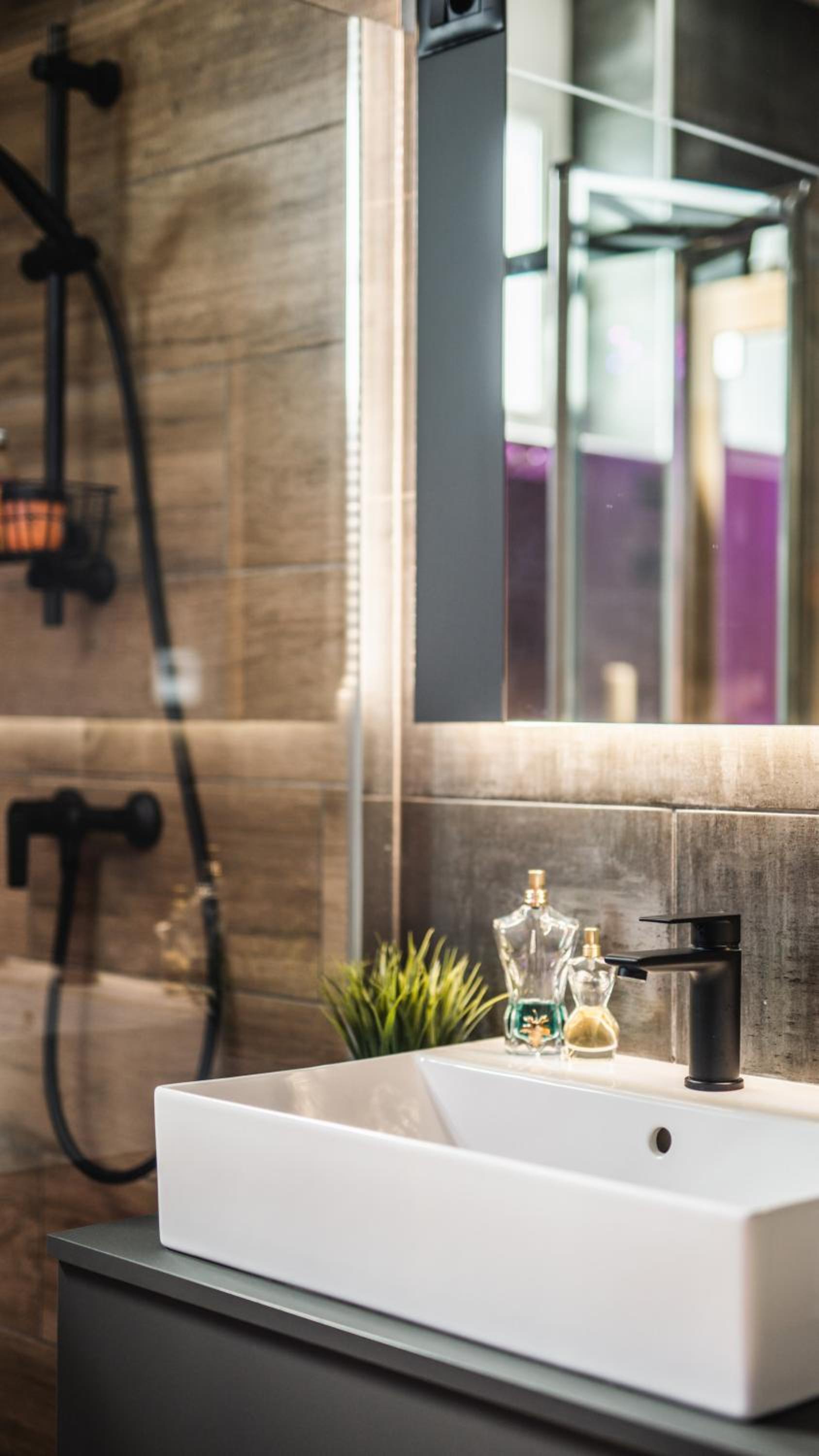 K Relax Place, Varaždinske Toplice, modern home with Sauna, Jacuzzi, WIFI