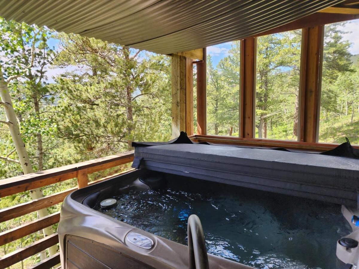 Coyote Cottage Retreat Hot Tub Deck Mtn Views