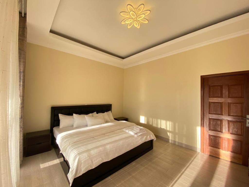 Rebero luxury Apartment HONORE RWANDA view 4