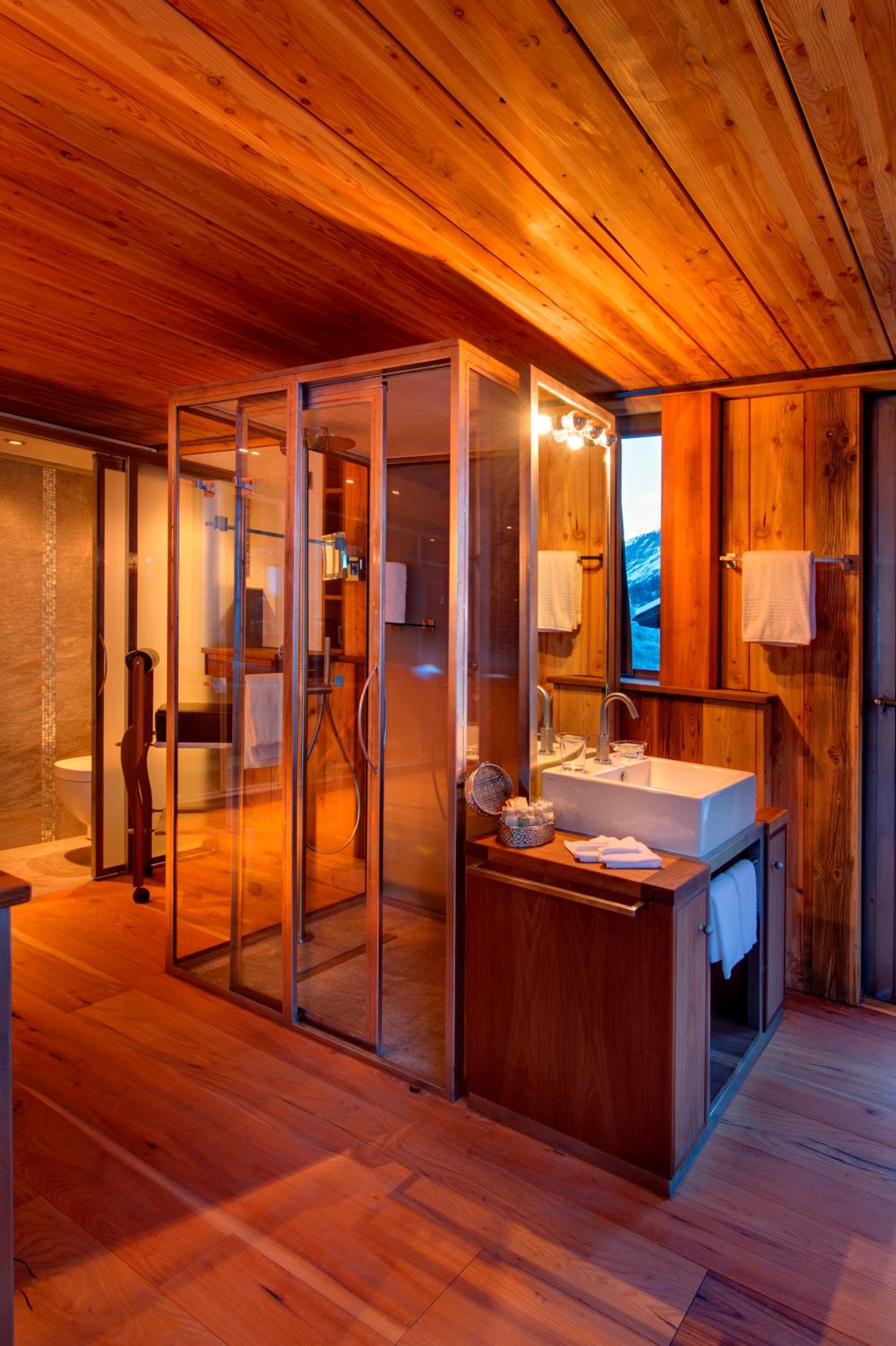 Luxury Chalet by Heinz Julen