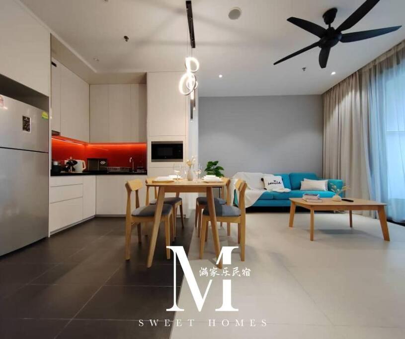 Arcoris Mont Kiara 19# Deluxe 1 Bedroom With Balcony KL #1-3Pax