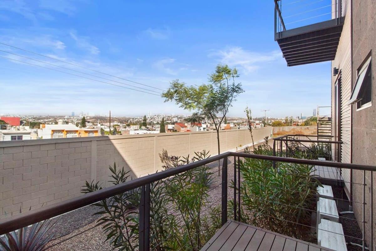 Suite Loft Amplio Nuevo Salida a CDMX 204A view 3