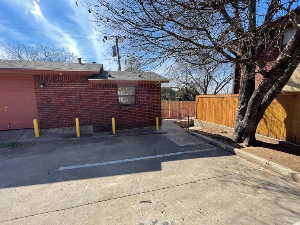 2BR 1Bath Downstairs Apartment near Fort Sill