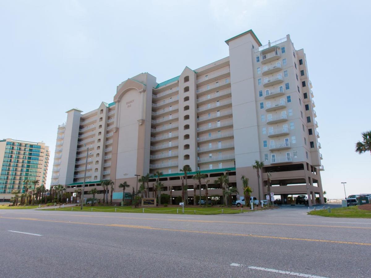 Regency Isle 809 by Liquid Life view 3