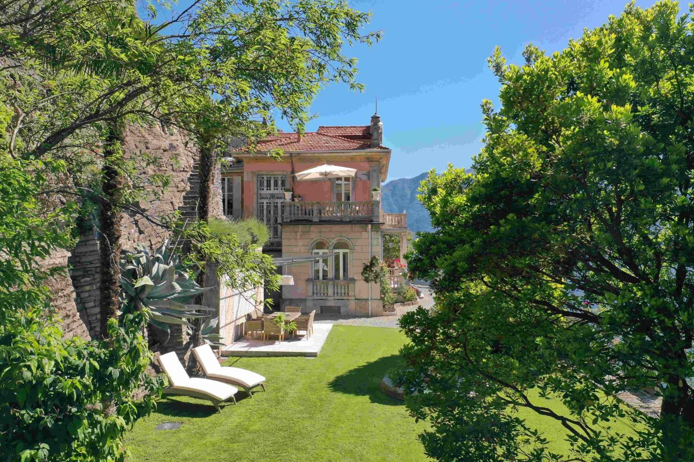 Villa Joy On The Lake view 4