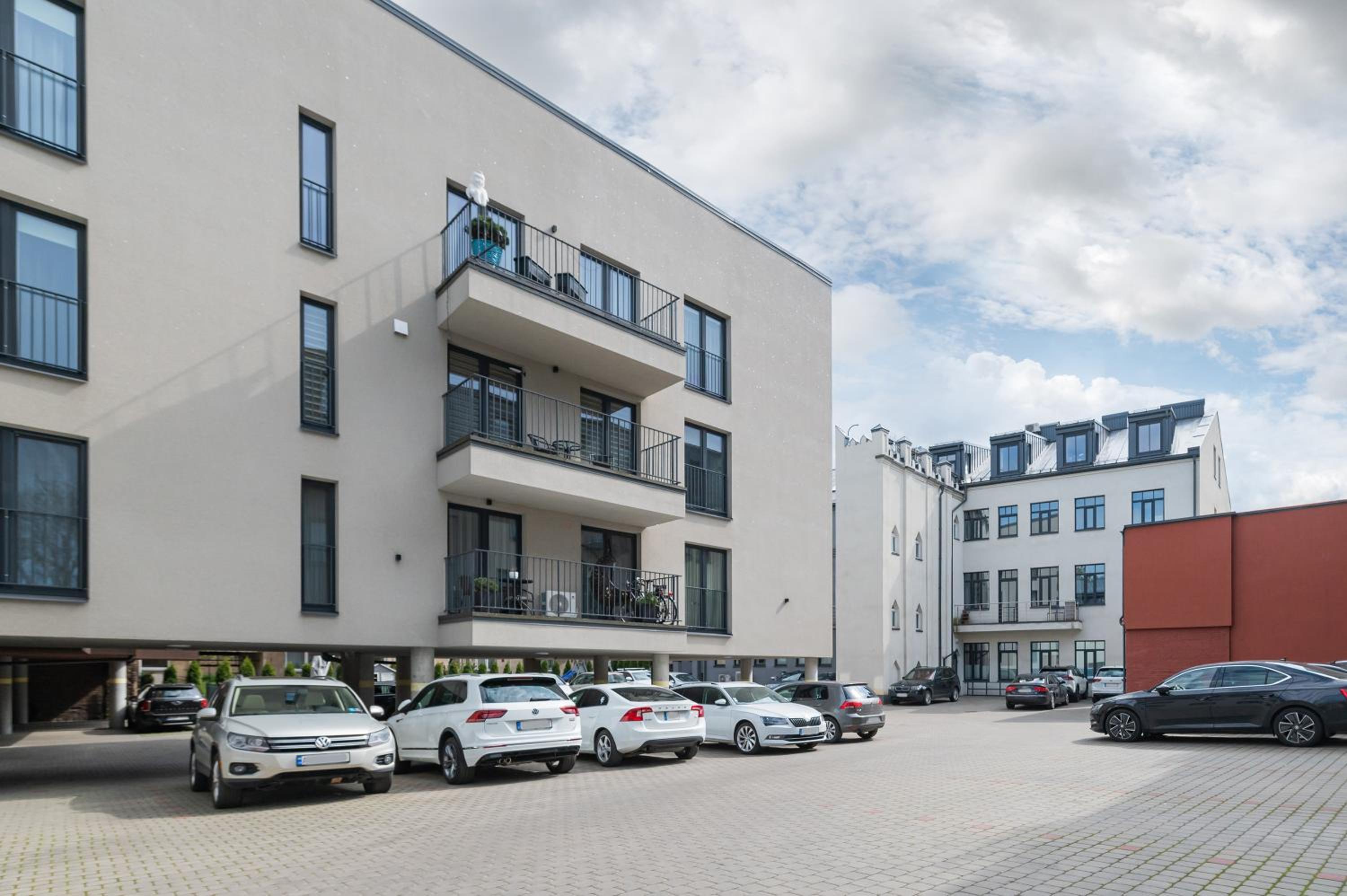 Serene Nemunas River View apartment near McDonald by Polo Apartments
