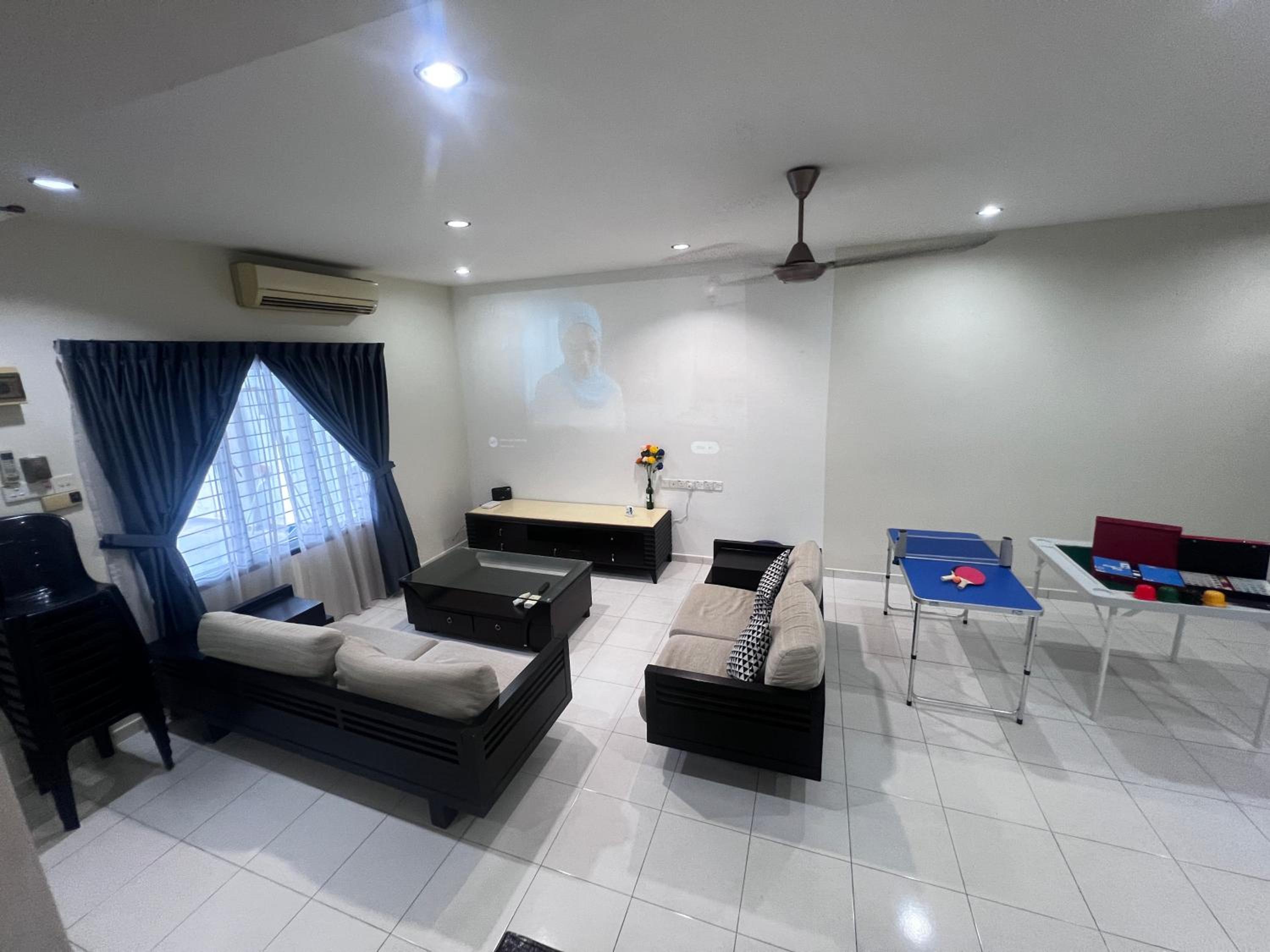Little Theatre Home Setia Indah Austin