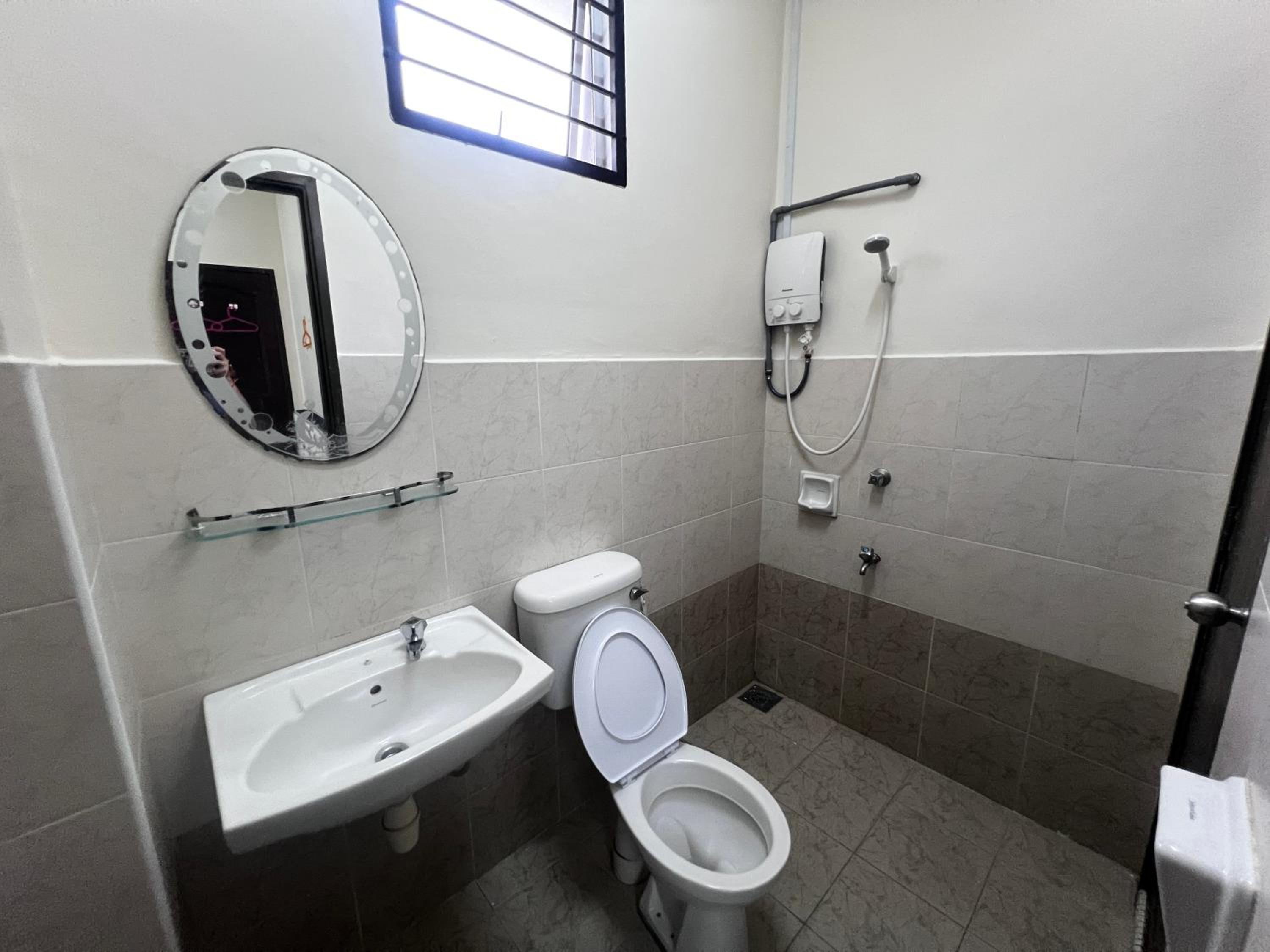 Little Theatre Home Setia Indah Austin