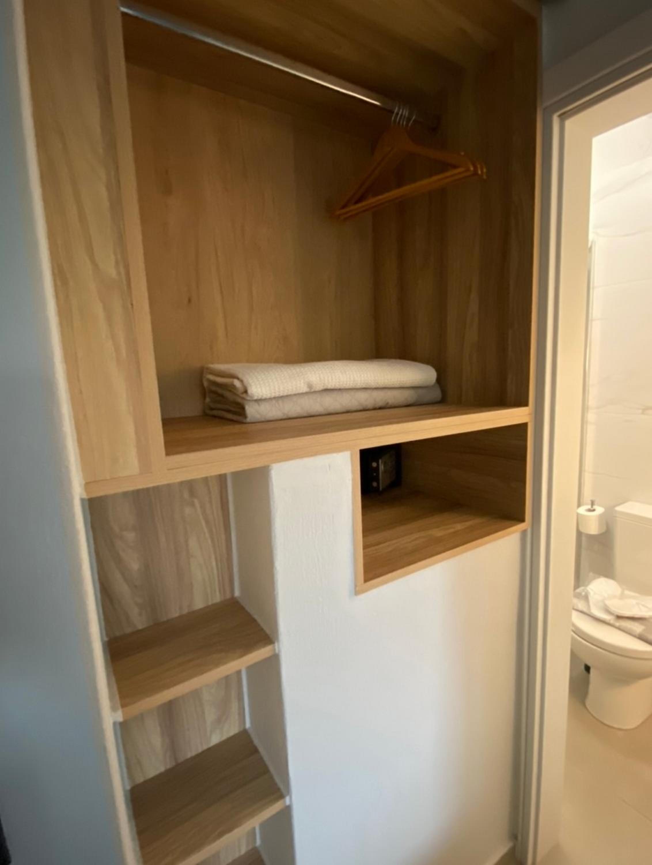 Kaleo Chios Luxury Apartments