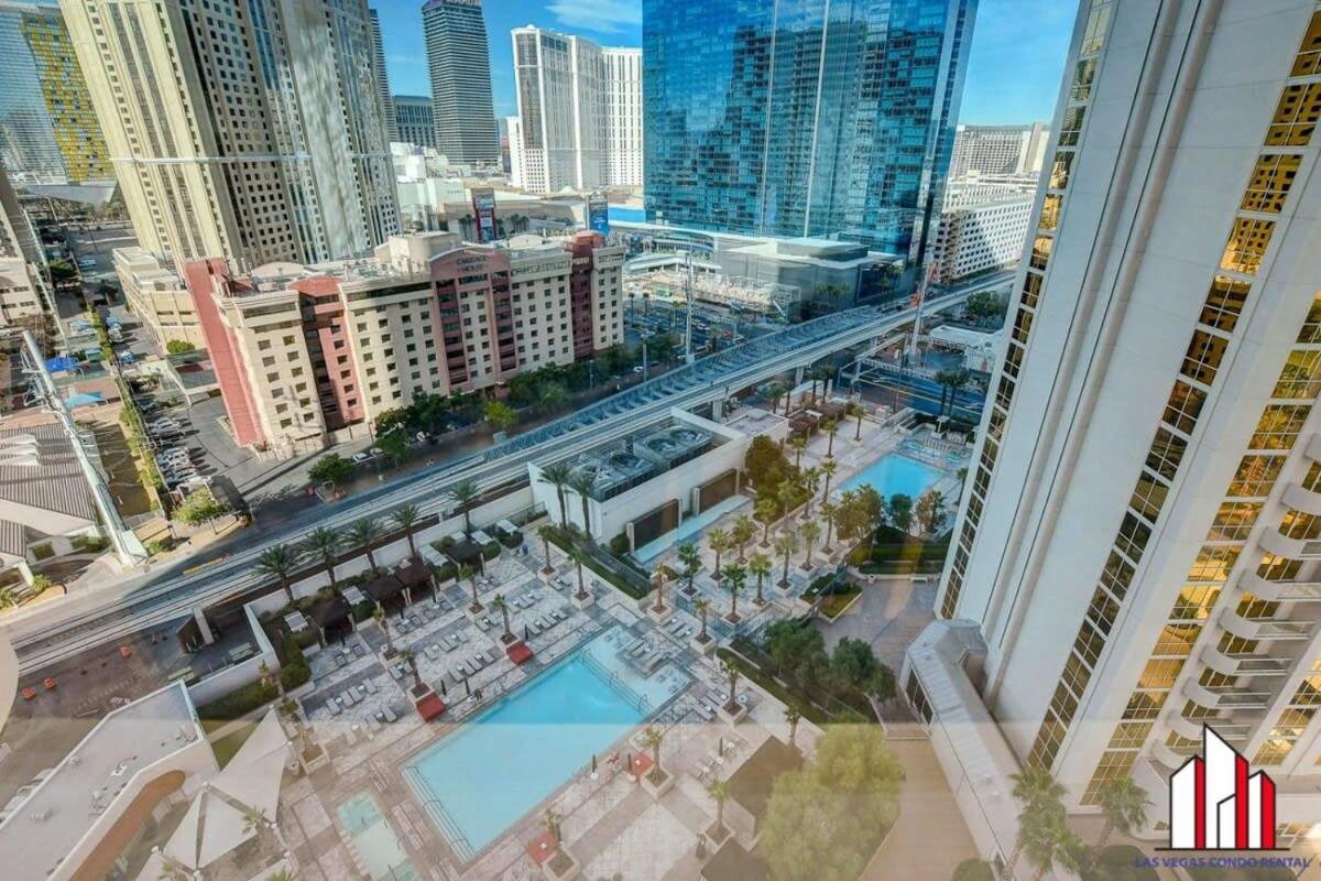 MGM Signature-15-709 Strip View Jacuzzi Studio view 2