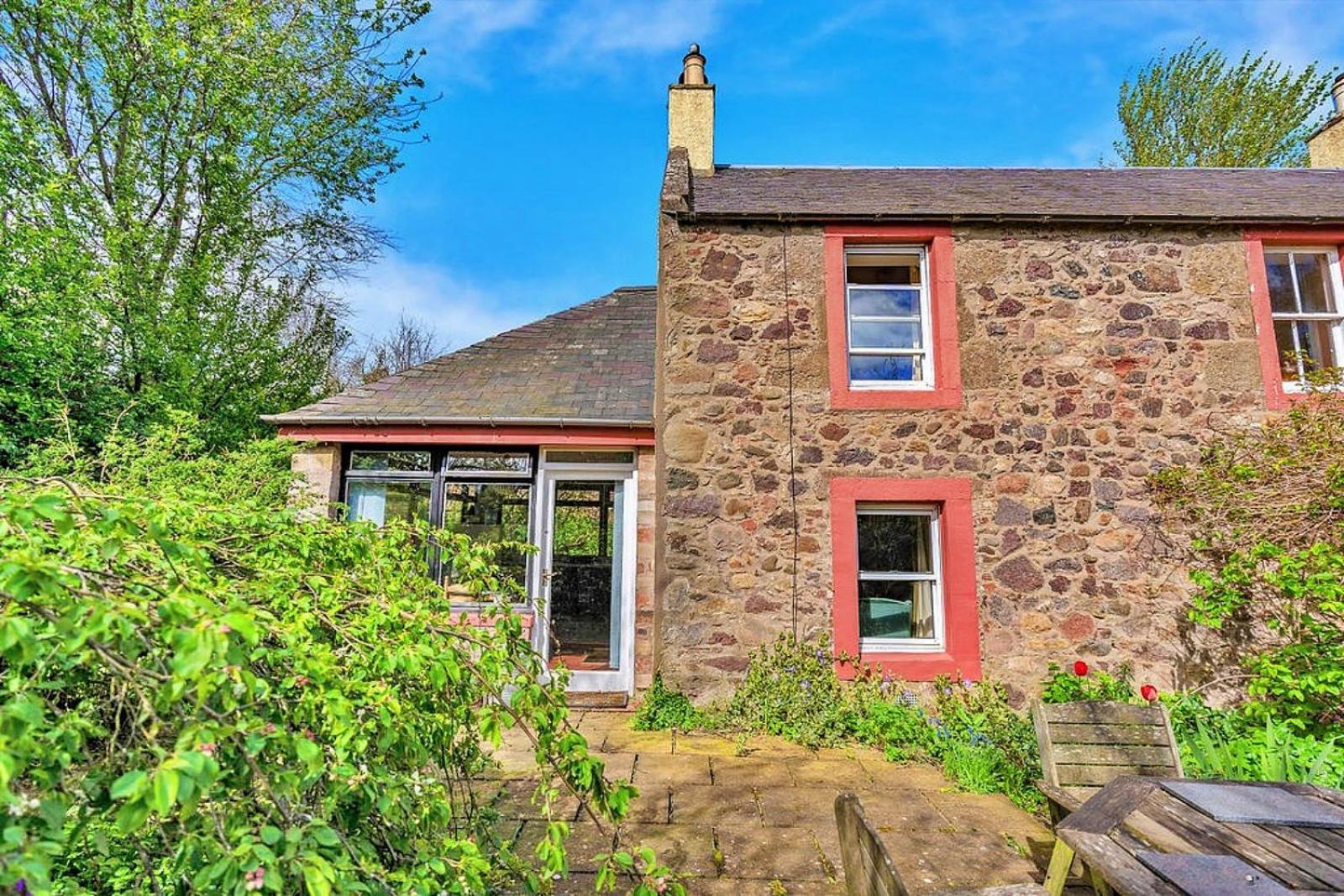 Finest Retreats - The West Wing at The Mill House