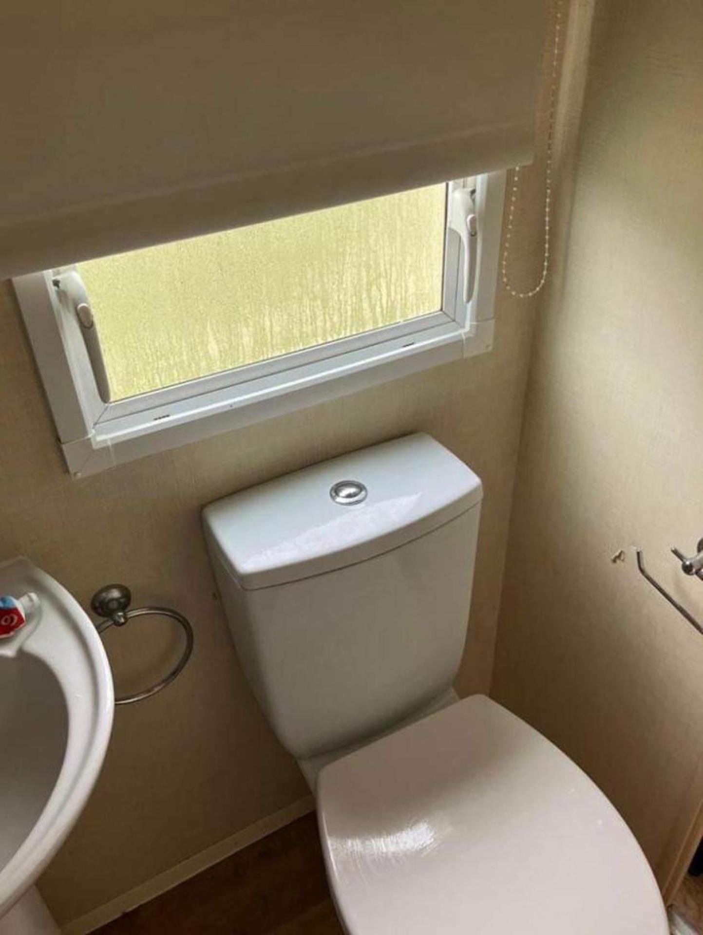 2-Bed Caravan in Mablethorpe sea front location, photo 22