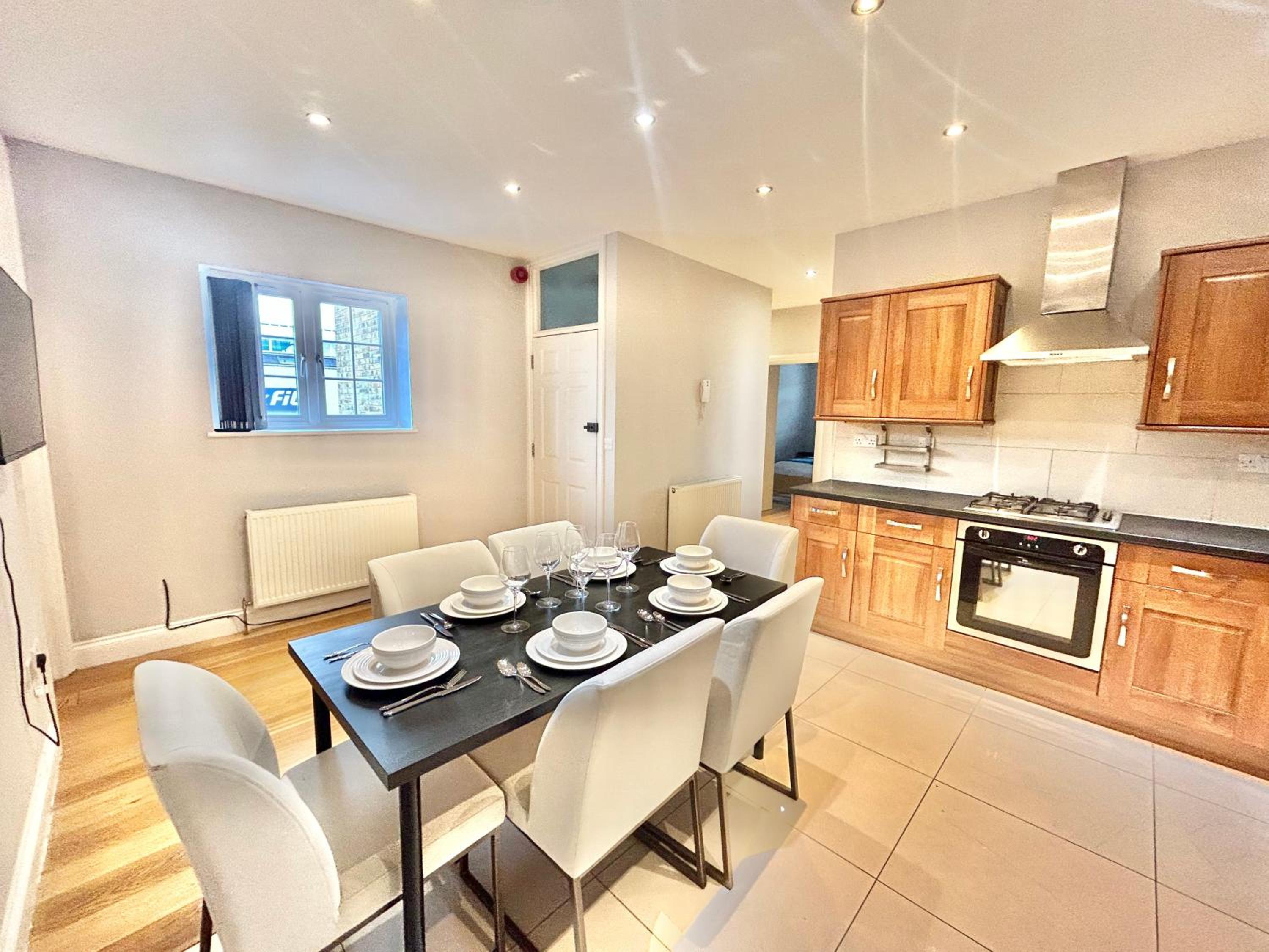 HMG Apartments London — kitchen