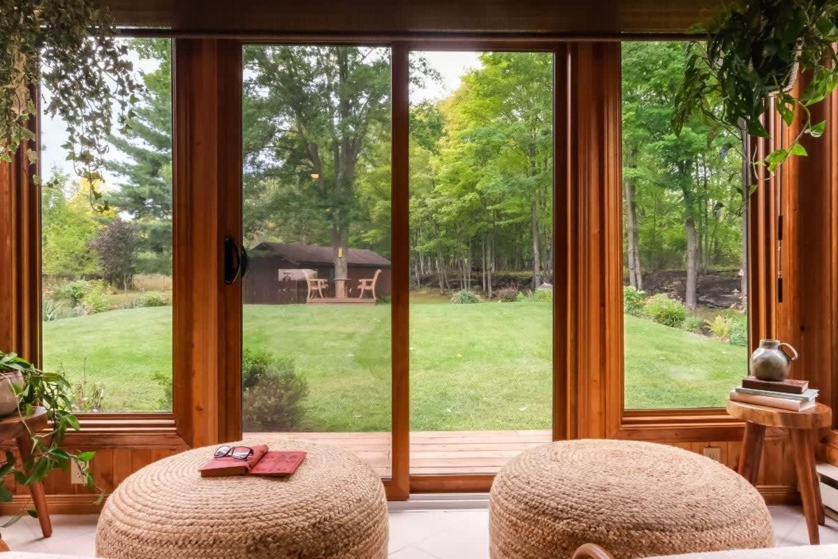 Xanadu - Zen waterfront retreat on Upper Rideau