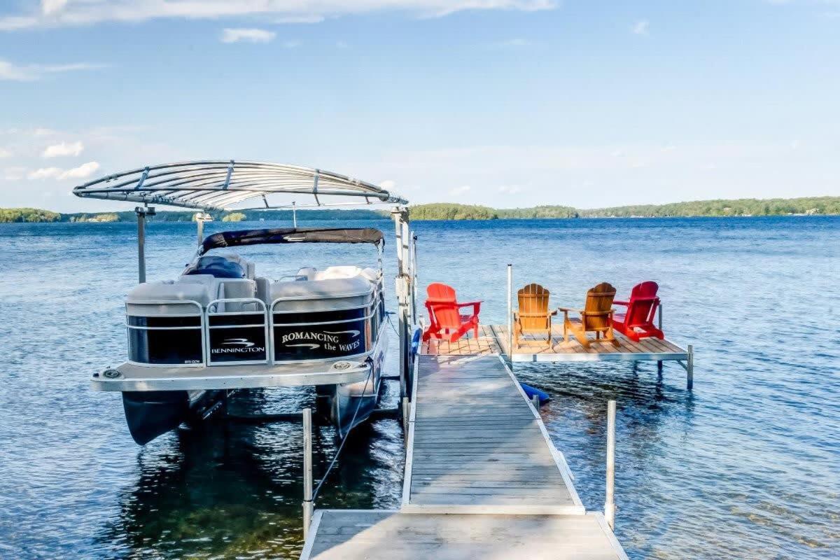 Xanadu - Zen waterfront retreat on Upper Rideau