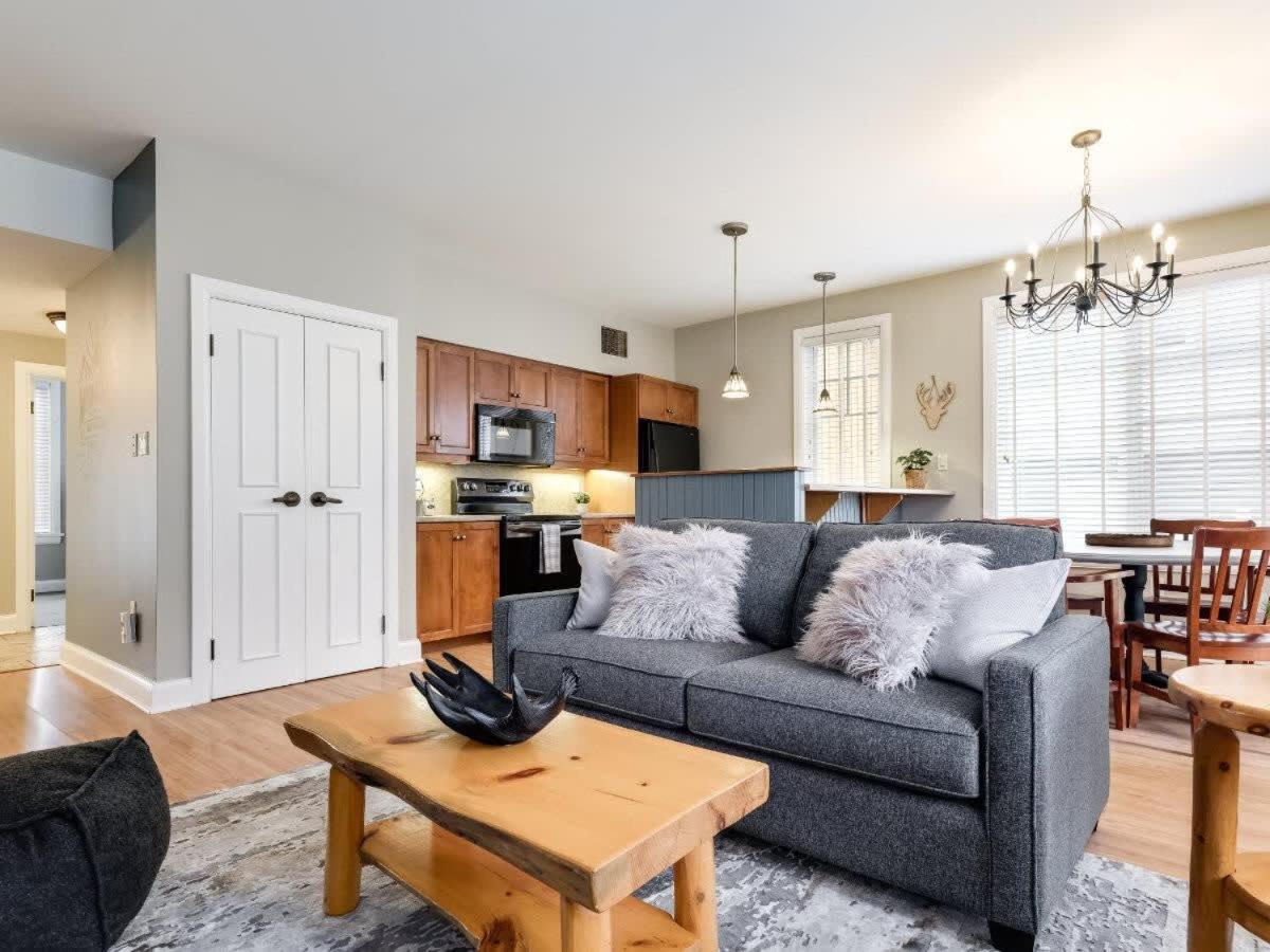 All Season Ski in Out Chalets at Calabogie Peaks