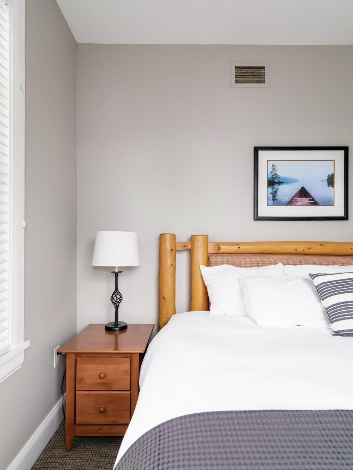 All Season Ski in Out Chalets at Calabogie Peaks