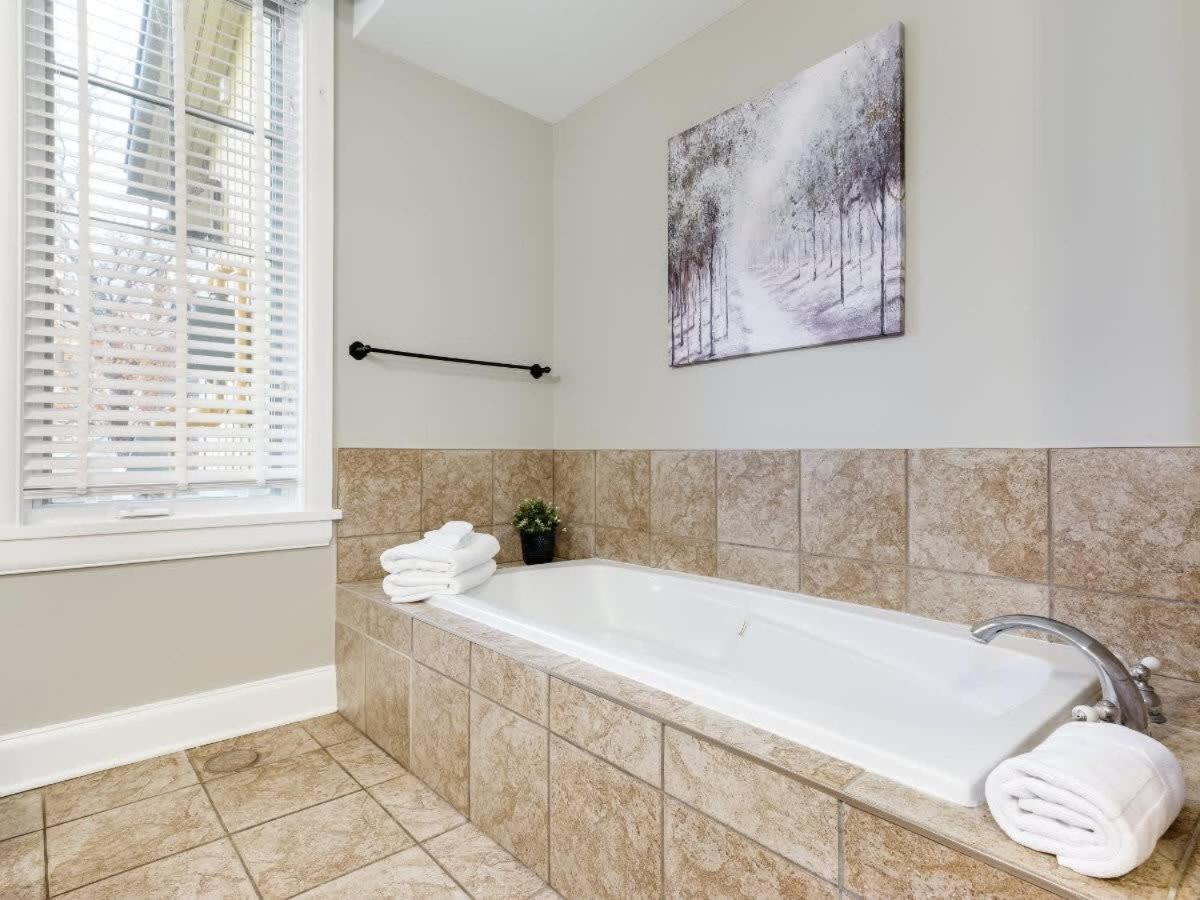 All Season Ski in Out Chalets at Calabogie Peaks