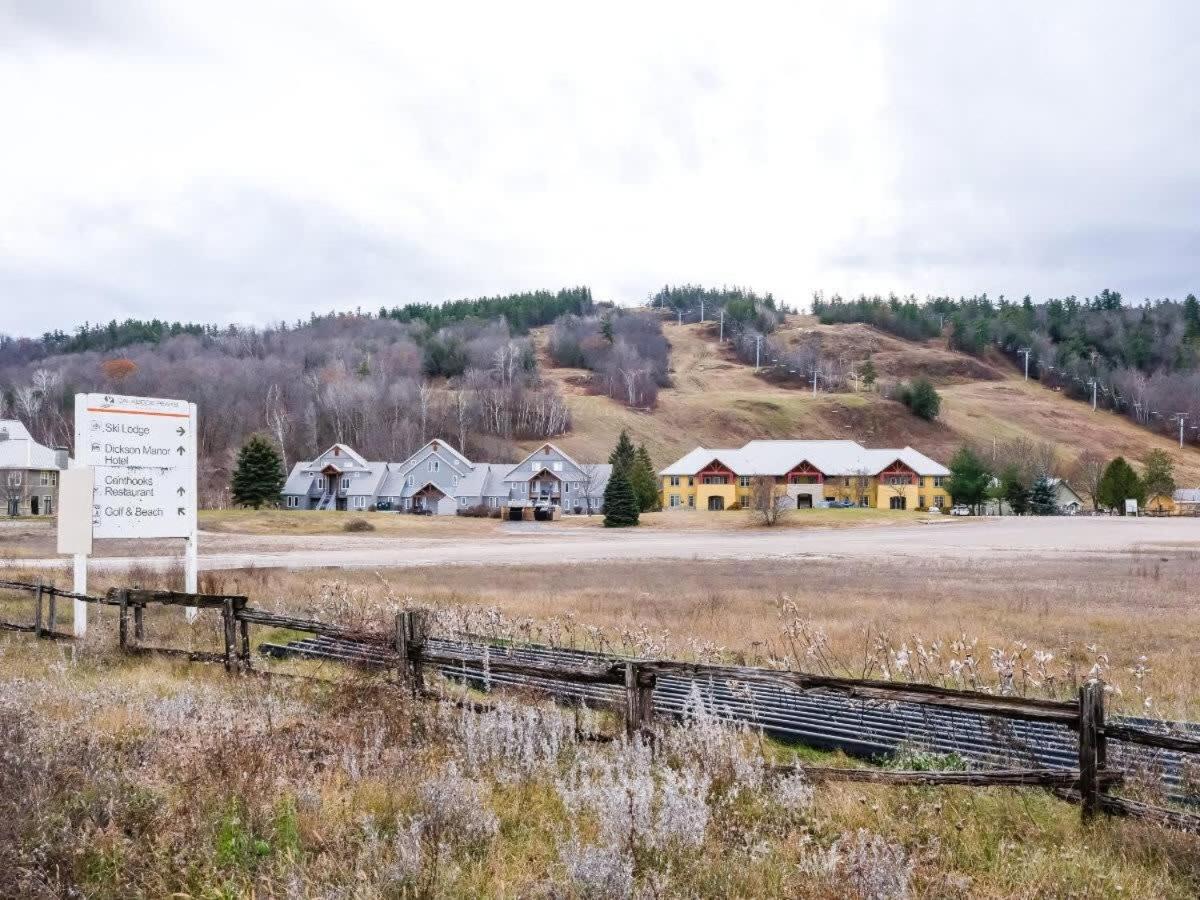 All Season Ski in Out Chalets at Calabogie Peaks