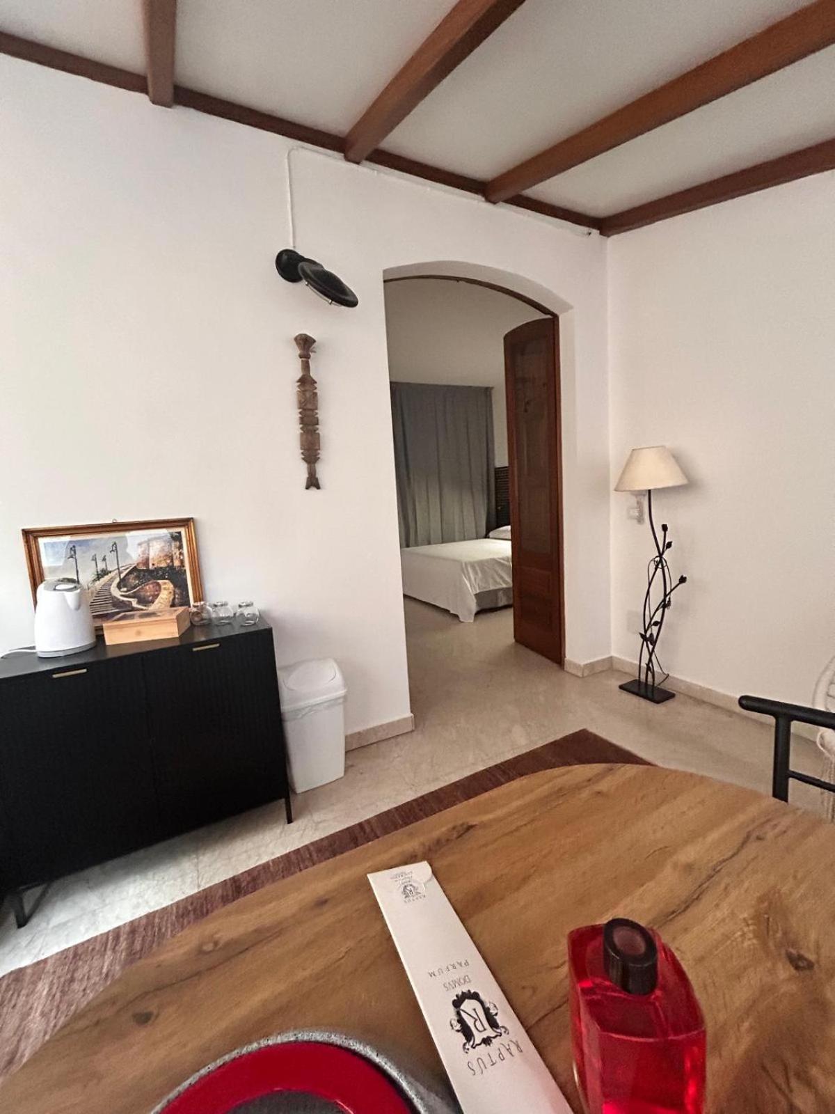 Luxury Studio Suite en Niscemi — hotel room