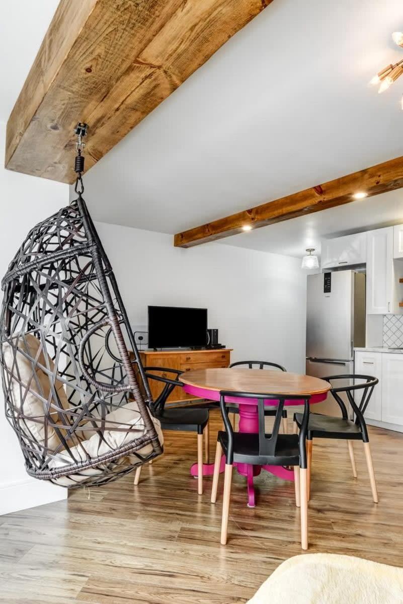 Birch & Ivy Suites at Portage House in Picton