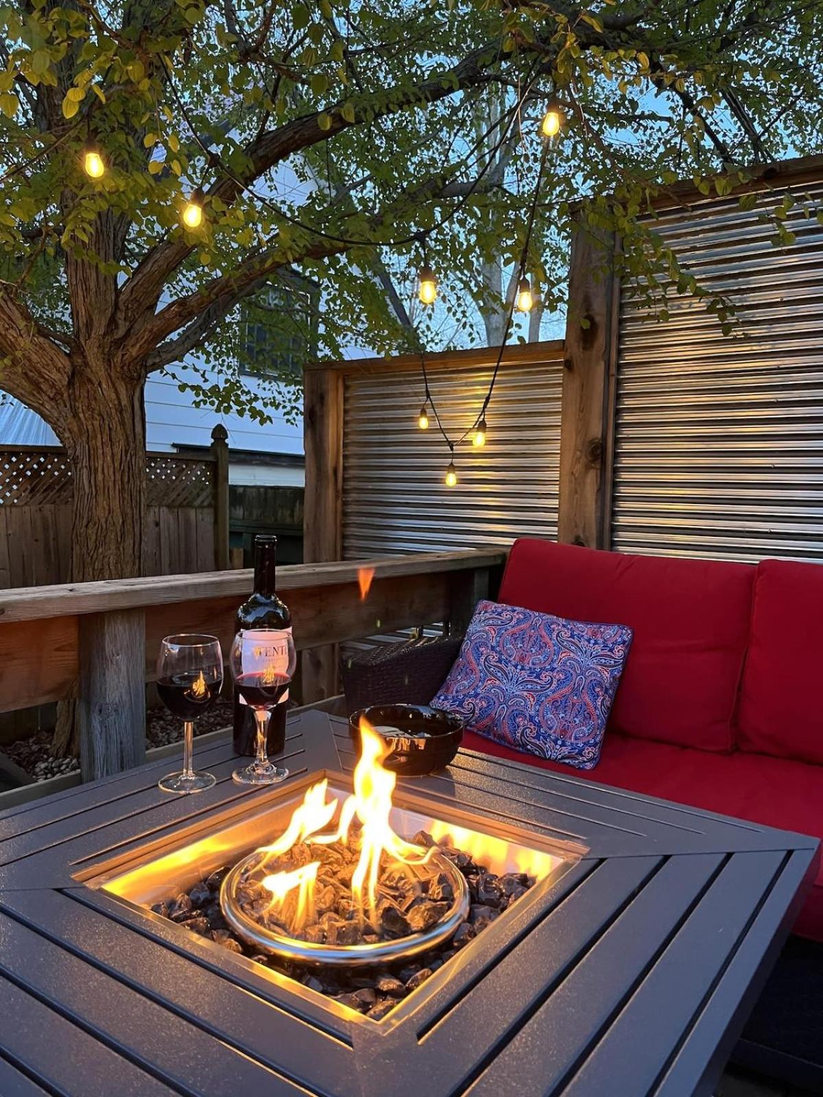 Cobalt Cottage: Picton House with Sandbanks Pass