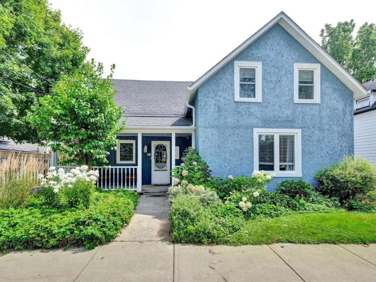 Cobalt Cottage: Picton House with Sandbanks Pass