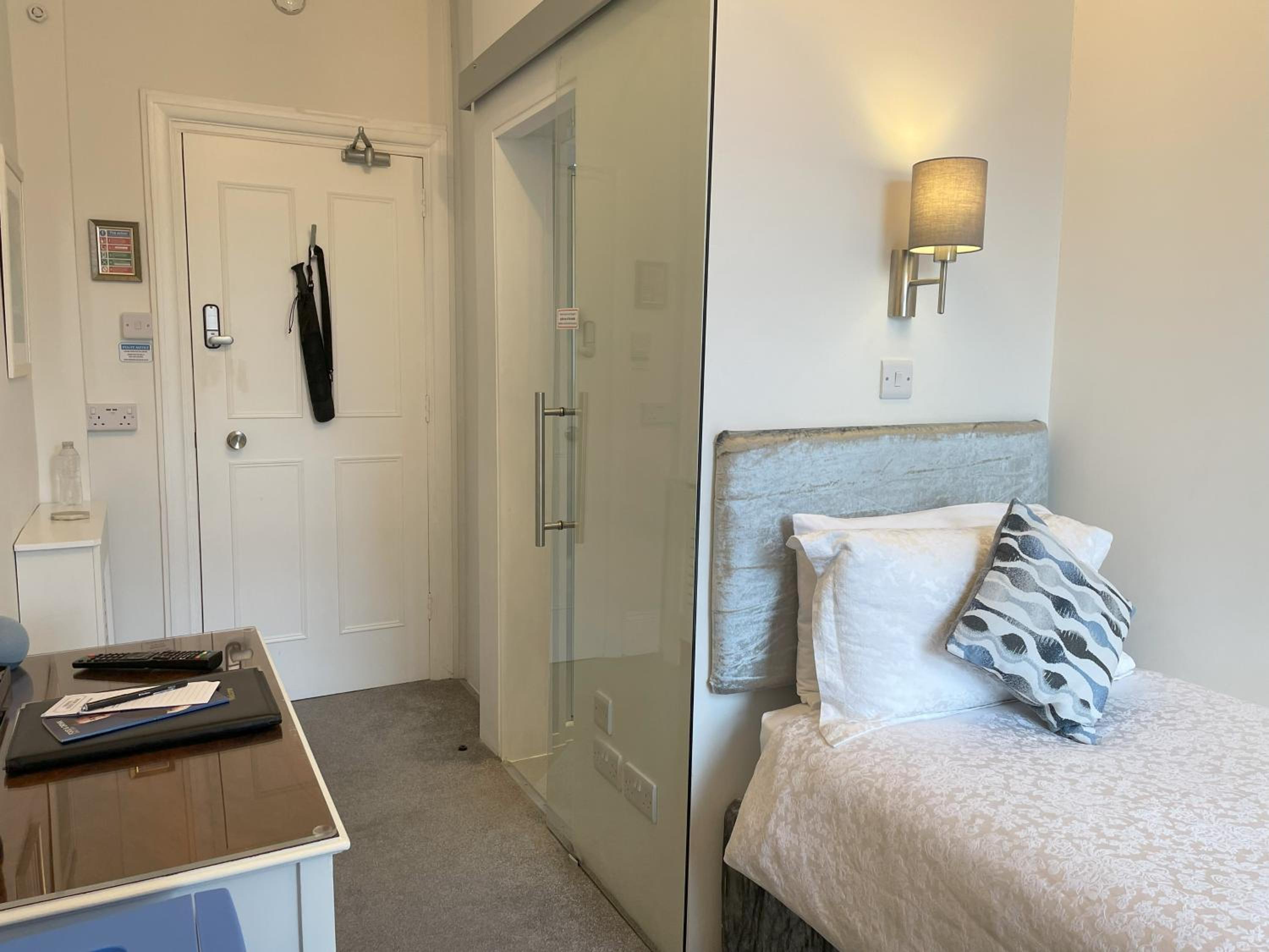 Trefoil Guest House