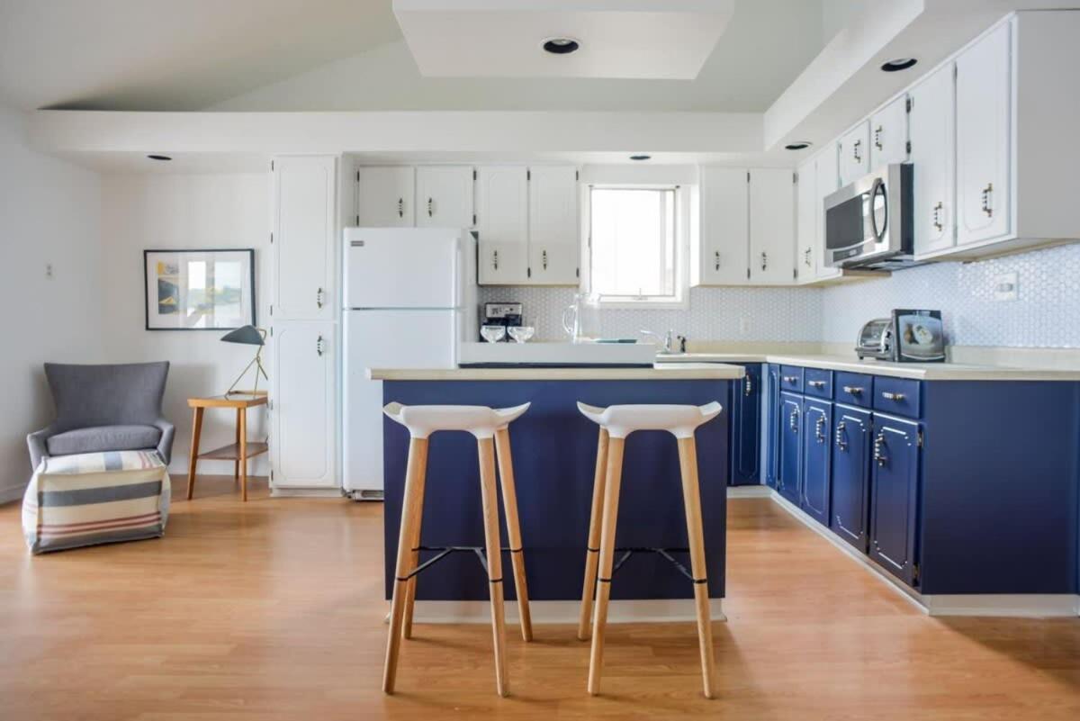 The Verne: Beautiful Waterfront Escape by Picton