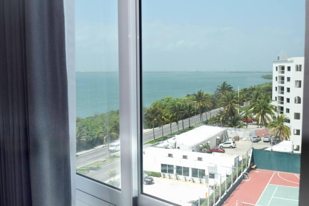New studio at the Beach, pool, gym, spa 2D