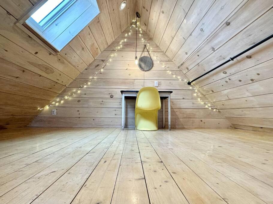 Cozy Studio in the Heart of Bar Harbor [Sea Smoke] view 5