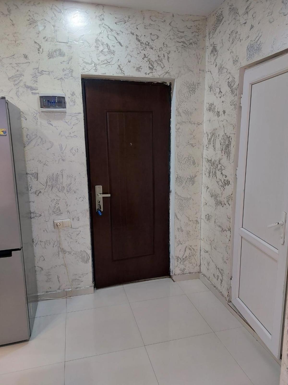 APARTMENT FOR RENT PER MONTH OR YEAR view 4