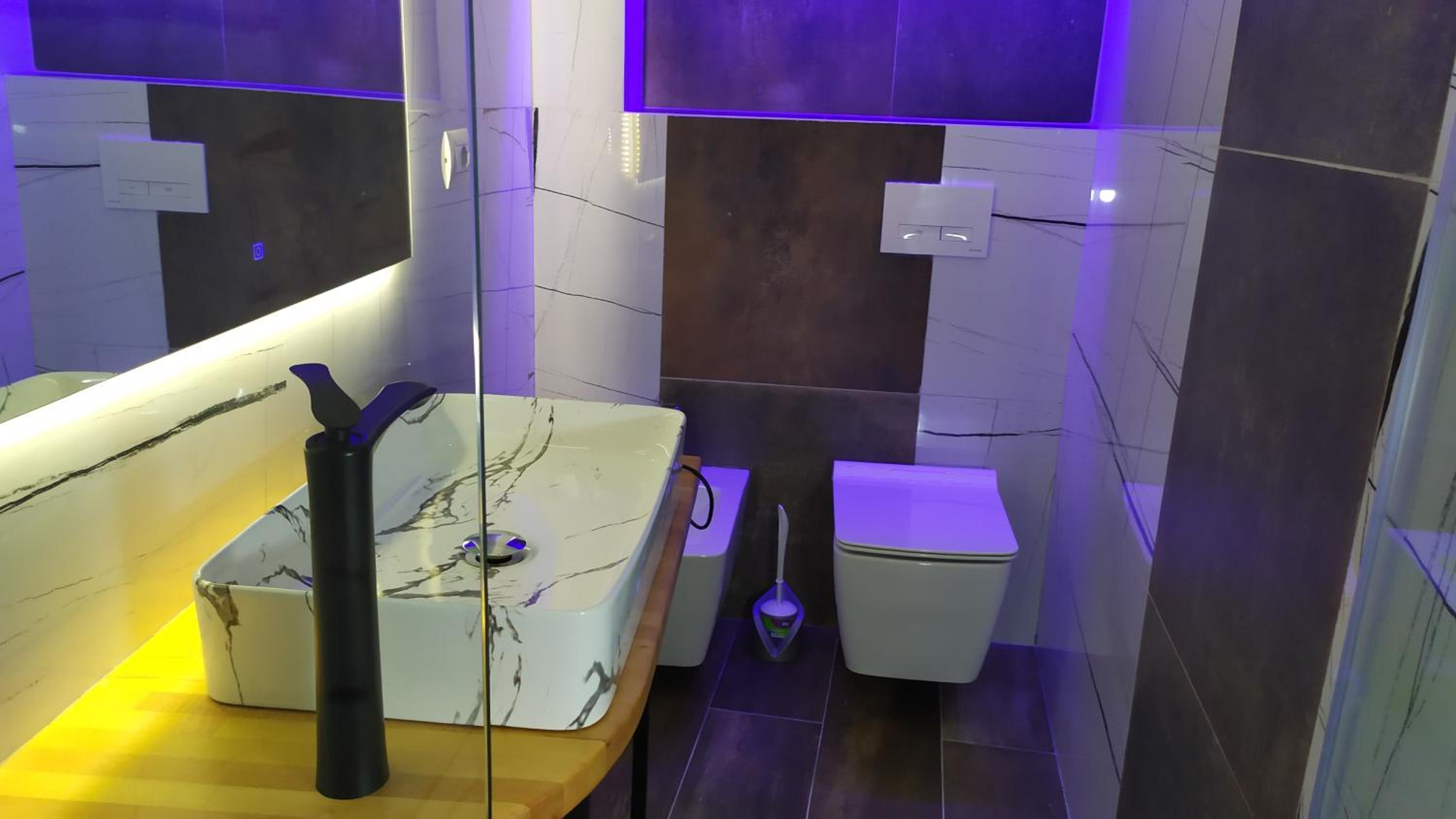 Beautiful modern studio in Bllok