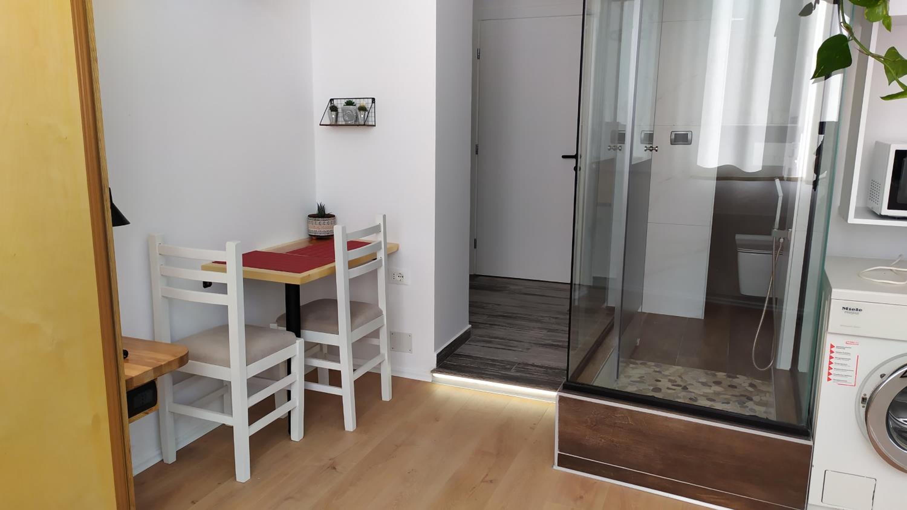 Beautiful modern studio in Bllok