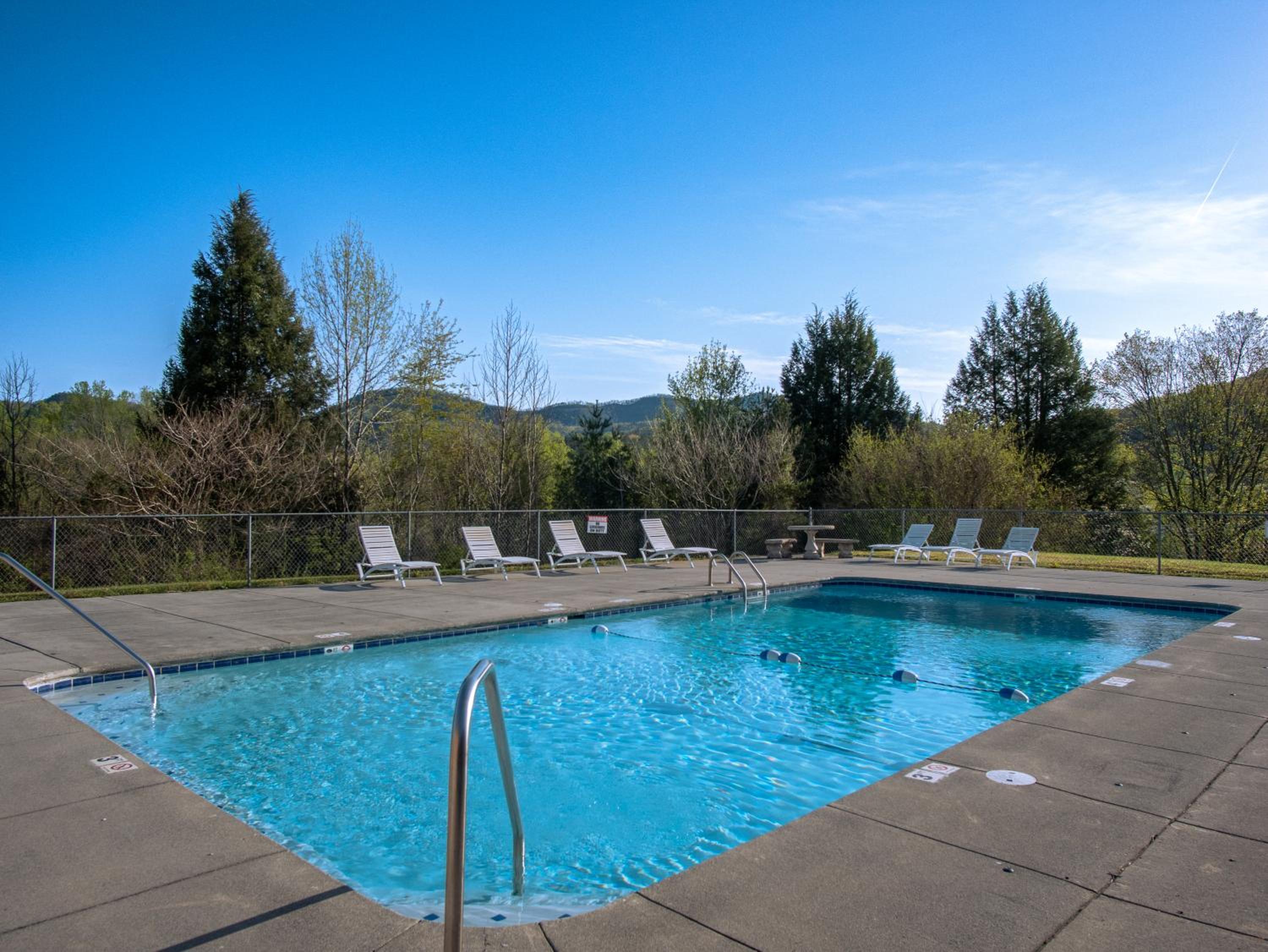 Townsend River Breeze Inn
