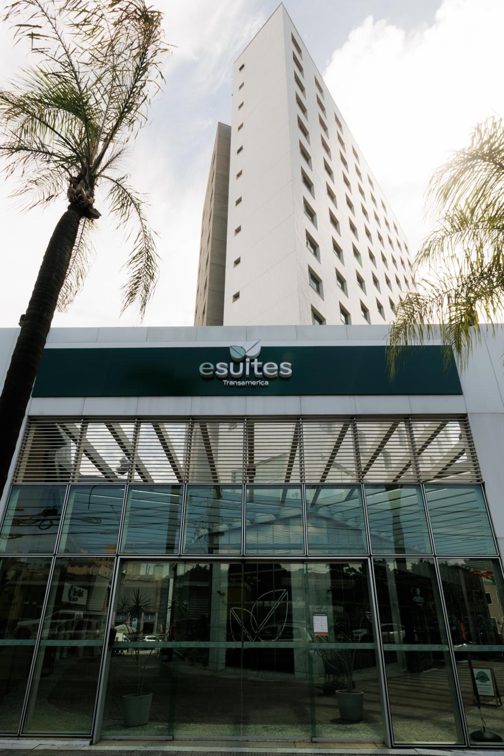 Hotel eSuites Belo Horizonte Minascasa - Image 1