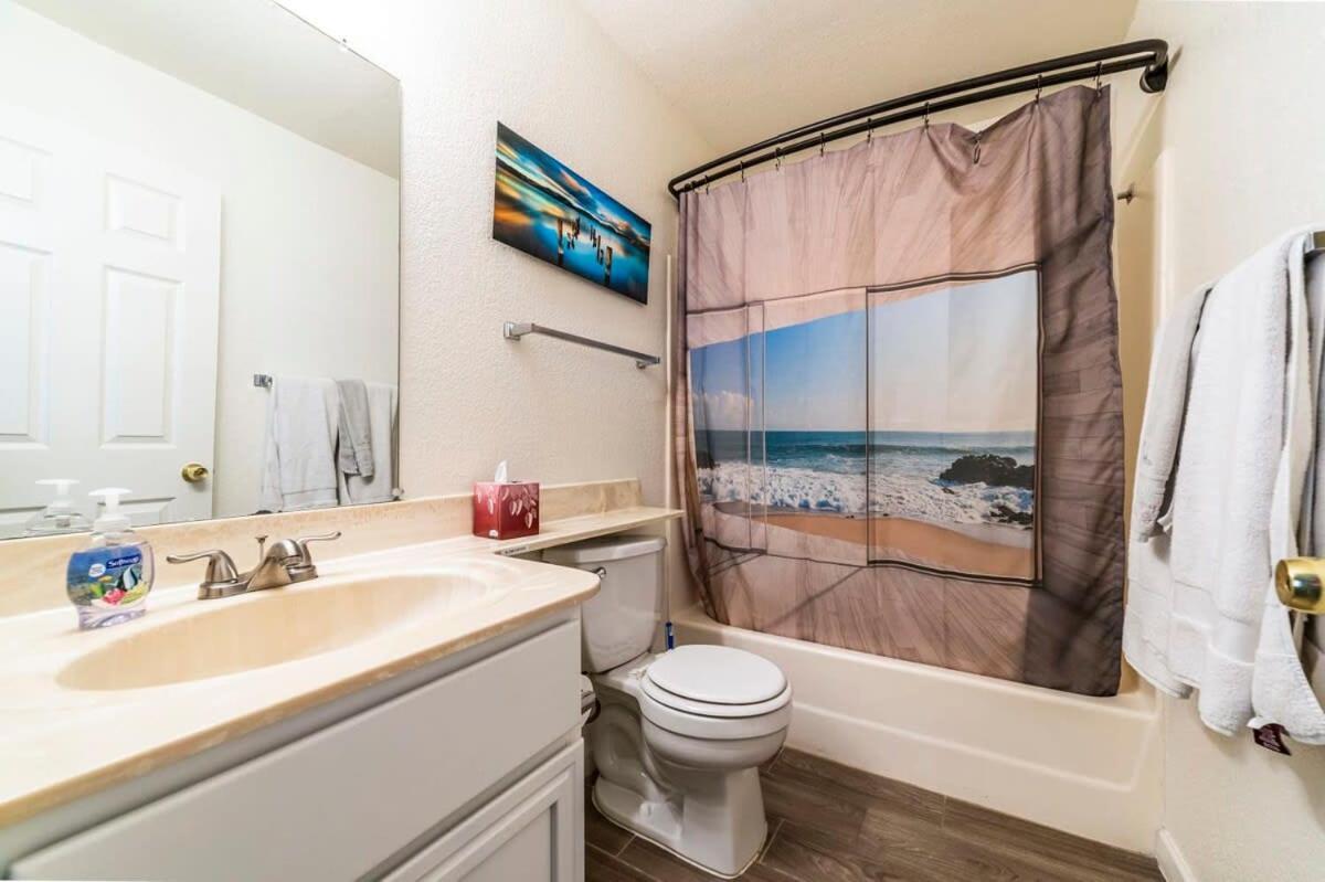 32- Modern Casa Grande Paradise heated pool condo